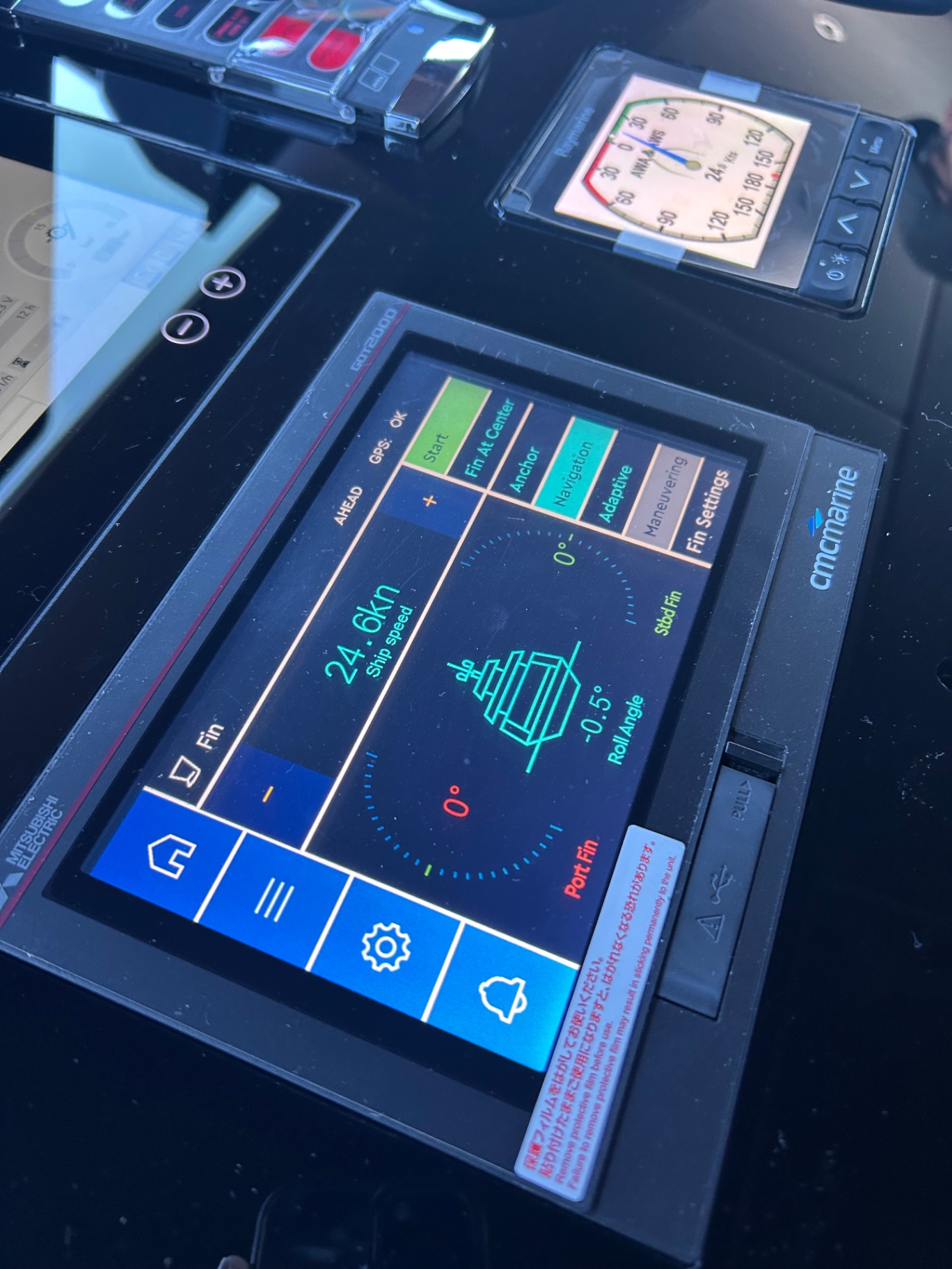 Superyacht sea-trial survey — CMC fin stabiliser readout at 24.6 knots